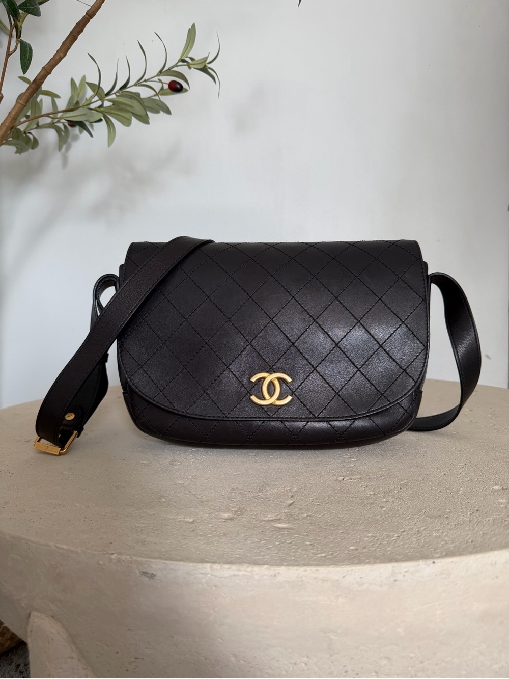 CHANEL Black Quilted Messenger Crossbody Bag with Gold CC